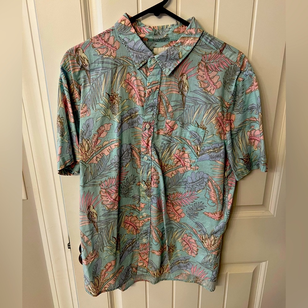 American Eagle Hawaiian button down